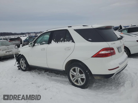 2014 Mercedes-Benz M 350 with VIN 4JGDA2EB5EA392684, listed as a Copart auction lot 44908155 with 212,664 mi miles and Clean Title. Bid and sale history available at DreamBid. Image 2.