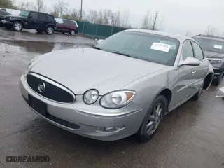 2007 Buick LaCrosse CXL with VIN 2G4WD582471197279, listed as a IAAI auction lot 41882404 with 117,547 mi miles. Bid and sale history available at carsss.com. Image 2.