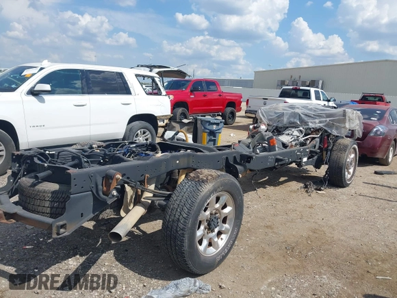 2016 Ford F-250 Lariat with VIN 1FT7W2B62GEA64063, listed as a IAAI auction lot 40114220 with Not Provided miles and . Bid and sale history available at DreamBid. Image 4.