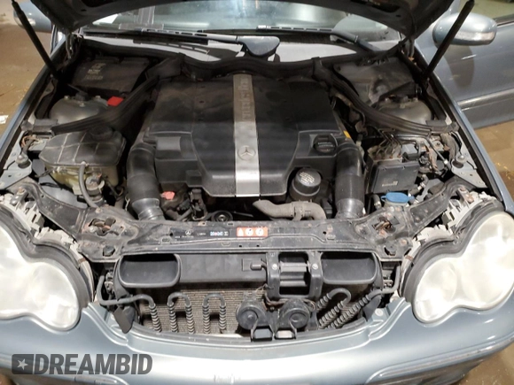 2005 Mercedes-Benz C 320 с VIN WDBRF84J15F662342, выставлен на аукционе Copart как лот 44009115 с пробегом 172 017 миль миль и Списание • Salvage title. История ставок и продаж доступна на DreamBid. Изображение 11.