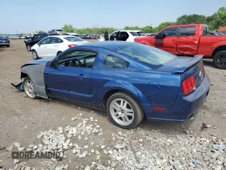 2006 Ford Mustang GT Deluxe z VIN 1ZVHT82H565214308, wystawiony jako Copart lot #62340085 z przebiegiem 183 848 mil mil oraz Szkoda całkowita • Salvage title. Historia ofert i sprzedaży dostępna na DreamBid. Obrazek 2.