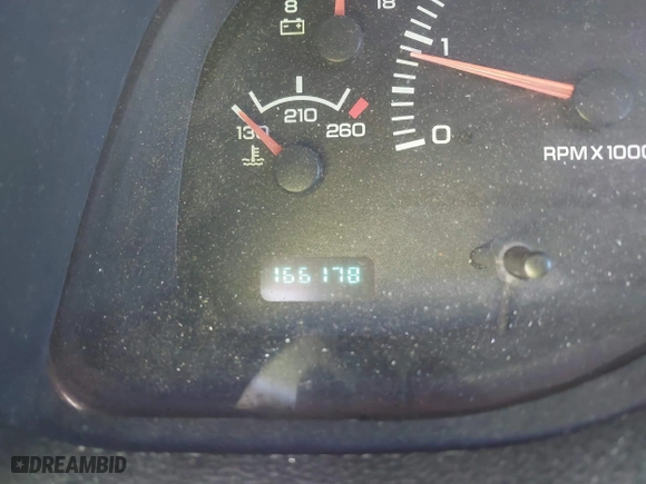 2001 Dodge Ram 1500 Work Special with VIN 1B7HC16X21S331320, listed as a IAAI auction lot 41700452 with 166,178 mi miles. Bid and sale history available at carsss.com. Image 16.