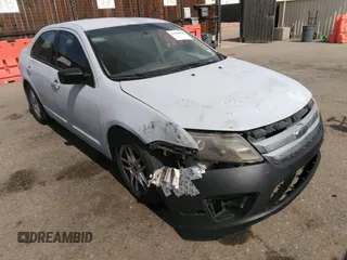 2010 Ford Fusion S with VIN 3FAHP0GA8AR108502, listed as a IAAI auction lot 41904920 with 1 mi miles. Bid and sale history available at carsss.com. Image 1.