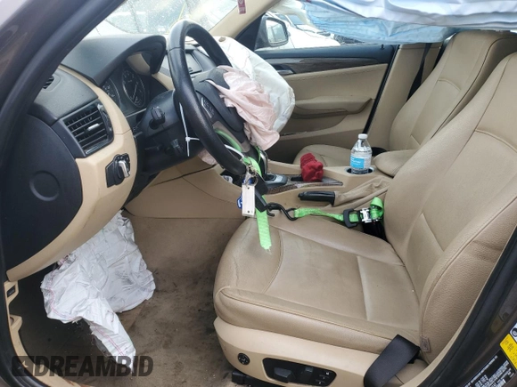 2014 BMW X1 xDrive28i with VIN WBAVL1C5XEVY14142, listed as a Copart auction lot 46693985 with 70,504 mi miles and Salvage Title. Bid and sale history available at carsss.com. Image 7.