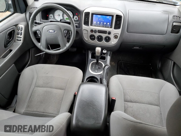 2005 Ford Escape XLT with VIN 1FMYU93145KD64154, listed as a Copart auction lot 74373964 with 85,906 mi miles and Salvage Title. Bid and sale history available at DreamBid. Image 8.