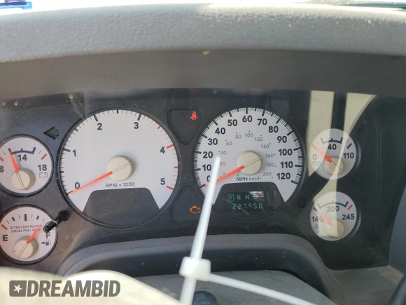 2007 Dodge Ram 2500 SLT with VIN 3D7KS28A87G852314, listed as a Copart auction lot 71840464 with 227,958 mi miles and Salvage Title. Bid and sale history available at carsss.com. Image 9.