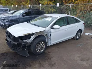 2018 Hyundai Sonata SE with VIN 5NPE24AF3JH674366, listed as a IAAI auction lot 40741250 with 79,596 mi miles. Bid and sale history available at carsss.com. Image 2.