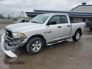 2017 Ram 1500 SLT z VIN 1C6RR7GT7HS609177, wystawiony jako Copart lot #50203465 z przebiegiem 100 208 mil mil oraz Szkoda całkowita • Salvage title. Historia ofert i sprzedaży dostępna na DreamBid. Obrazek 1.