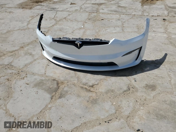 2022 Tesla Model X with VIN 7SAXCBE52NF362994, listed as a Copart auction lot 49850475 with 55,506 mi miles and Salvage Title. Bid and sale history available at DreamBid. Image 13.