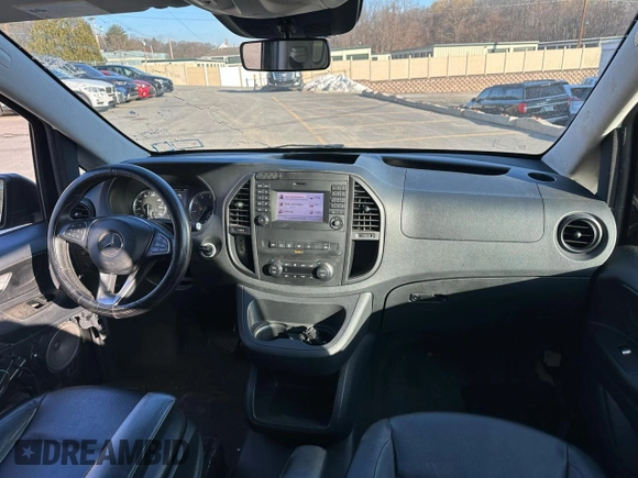 2019 Mercedes-Benz Metris Passenger with VIN WD4PG2EE9K3585436, listed as a Copart auction lot 48856045 with 147,723 mi miles and Clean title. Bid and sale history available at DreamBid. Image 8.