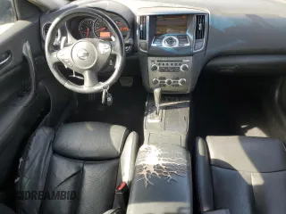 2011 Nissan Maxima SV with VIN 1N4AA5AP7BC844747, listed as a Copart auction lot 43202285 with 186,879 mi miles and Clean title. Bid and sale history available at DreamBid. Image 8.