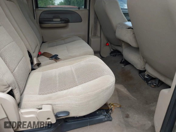 2004 Ford F-350 XL with VIN 1FTSW31P74EA79115, listed as a IAAI auction lot 42173847 with 169,870 mi miles and . Bid and sale history available at DreamBid. Image 8.