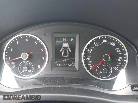 2016 Volkswagen Tiguan SE with VIN WVGAV7AX4GW580074, listed as a IAAI auction lot 42478199 with 114,357 mi miles and . Bid and sale history available at DreamBid. Image 7.