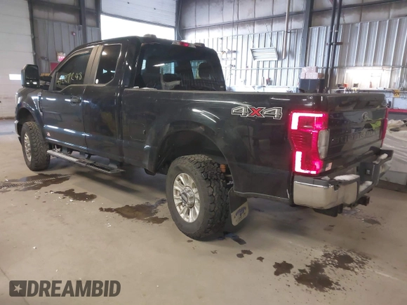 2021 Ford Super Duty F-250 SRW XL with VIN 1FT7X2B63MED51503, listed as a IAAI auction lot 41227248 with 106,780 mi miles. Bid and sale history available at carsss.com. Image 3.