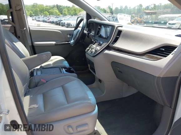 2017 Toyota Sienna XLE Auto Access Seat с VIN 5TDYZ3DC9HS889730, выставлен на аукционе IAAI как лот 42171616 с пробегом 92 822 миль миль и . История ставок и продаж доступна на DreamBid. Изображение 5.