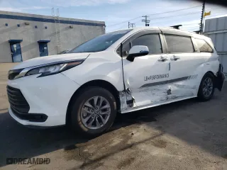 2023 Toyota Sienna LE with VIN 5TDKRKEC8PS160034, listed as a Copart auction lot 83870204 with 0 mi miles and Salvage Title. Bid and sale history available at carsss.com. Image 1.