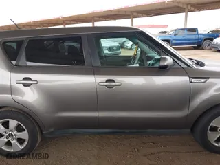 2017 Kia Soul with VIN KNDJN2A22H7497623, listed as a IAAI auction lot 41898439 with 105,719 mi miles. Bid and sale history available at carsss.com. Image 13.
