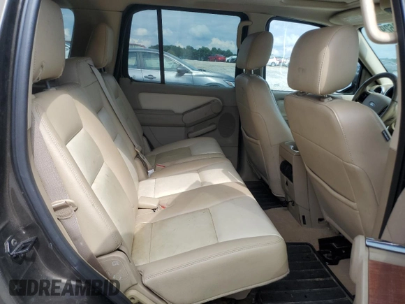 2008 Ford Explorer Eddie Bauer с VIN 1FMEU64E78UB32708, выставлен на аукционе Copart как лот 56686295 с пробегом 230 748 миль миль и На запчасти • Non repairable. История ставок и продаж доступна на DreamBid. Изображение 11.