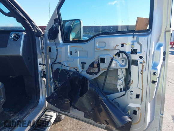 2013 Ford F-150 XL with VIN 1FTFX1EF7DFB94554, listed as a IAAI auction lot 41198999 with 183,090 mi miles and . Bid and sale history available at DreamBid. Image 19.