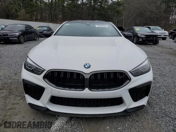 2020 BMW M8 z VIN WBSAE0C09LCD76941, wystawiony jako Copart lot #43378505 z przebiegiem 67 146 mil mil oraz Czysty tytuł • Clean title. Historia ofert i sprzedaży dostępna na DreamBid. Obrazek 5.