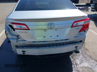 2013 Toyota Camry L with VIN 4T1BF1FK4DU247215, listed as a IAAI auction lot 42033164 with 185,908 mi miles. Bid and sale history available at carsss.com. Image 6.