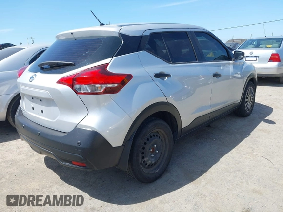 2020 Nissan Kicks S with VIN 3N1CP5BV6LL575146, listed as a IAAI auction lot 42101224 with 47,079 mi miles. Bid and sale history available at carsss.com. Image 4.