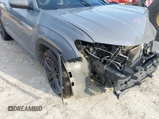 2020 Volkswagen Atlas SEL R-Line with VIN 1V2RE2CA6LC217059, listed as a IAAI auction lot 42440414 with 100,826 mi miles and . Bid and sale history available at DreamBid. Image 18.