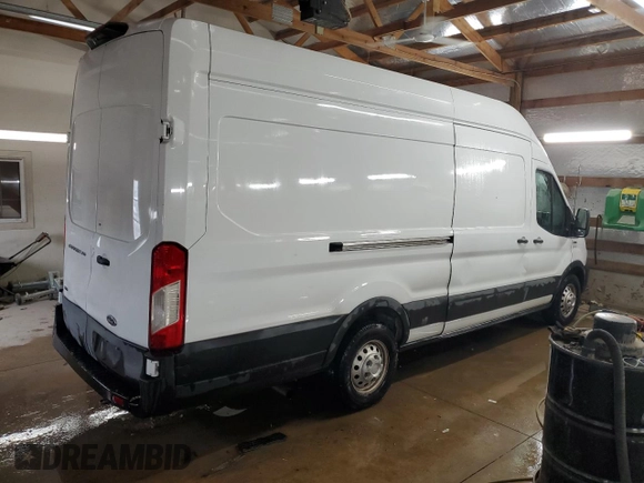 2023 Ford Transit Cargo with VIN 1FTBR3U89PKA70899, listed as a Copart auction lot 77940504 with 62,196 mi miles and Clean Title. Bid and sale history available at DreamBid. Image 3.