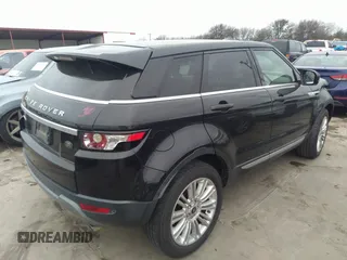 2013 Land Rover Range Rover Evoque Prestige Premium z VIN SALVV2BG3DH709471, wystawiony jako IAAI lot #41506662 z przebiegiem 136 519 mil mil oraz . Historia ofert i sprzedaży dostępna na DreamBid. Obrazek 4.