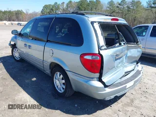 2005 Chrysler Town & Country Touring with VIN 2C4GP54L05R284612, listed as a IAAI auction lot 41839207 with 162,175 mi miles and . Bid and sale history available at DreamBid. Image 3.