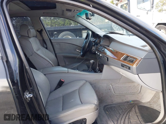 2007 BMW 5 Series 550i with VIN WBANB53587CP05848, listed as a IAAI auction lot 41829797 with 100,639 mi miles and . Bid and sale history available at DreamBid. Image 5.