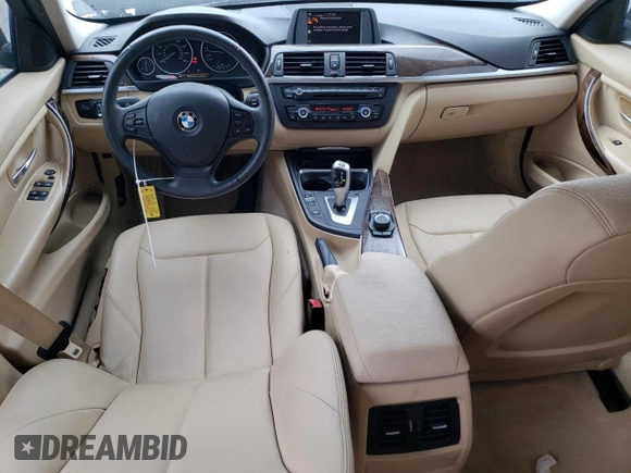 2015 BMW 3 Series 320i with VIN WBA3B1C53FP831770, listed as a Copart auction lot 59603155 with 33,541 mi miles and Non repairable. Bid and sale history available at DreamBid. Image 8.