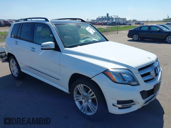 2015 Mercedes-Benz GLK 350 z VIN WDCGG8JBXFG374943, wystawiony jako IAAI lot #42201894 z przebiegiem 114 804 mil mil oraz . Historia ofert i sprzedaży dostępna na DreamBid. Obrazek 1.
