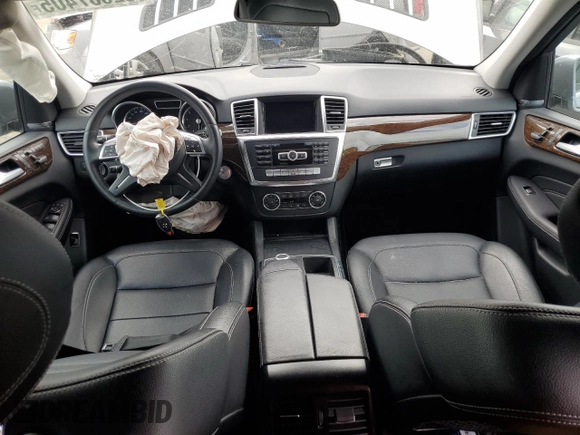 2013 Mercedes-Benz M 350 with VIN 4JGDA5HB2DA265774, listed as a Copart auction lot 62687405 with 85,734 mi miles and Salvage title. Bid and sale history available at DreamBid. Image 8.