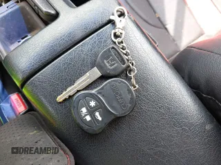 1994 Honda Civic z VIN JHMEG2170RS002954, wystawiony jako IAAI lot #42255875 z przebiegiem 193 858 mil mil oraz . Historia ofert i sprzedaży dostępna na DreamBid. Obrazek 11.