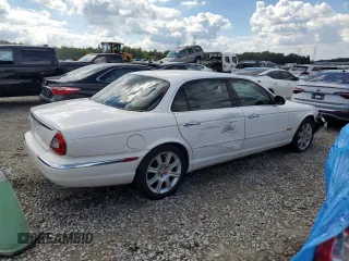 2005 Jaguar XJ with VIN SAJWA79C15SG49108, listed as a Copart auction lot 73792084 with 180,343 mi miles and Clean Title. Bid and sale history available at carsss.com. Image 3.