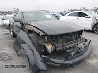 2009 Ford Mustang with VIN 1ZVHT80N495139131, listed as a IAAI auction lot 42019441 with 195,952 mi miles and . Bid and sale history available at carsss.com. Image 1.