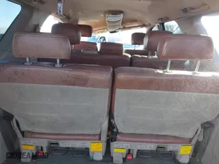 2004 Toyota Sequoia SR5 with VIN 5TDZT34A94S227998, listed as a IAAI auction lot 41154884 with 1 mi miles. Bid and sale history available at carsss.com. Image 8.