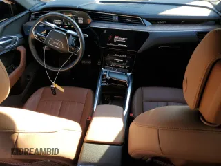2022 Audi e-tron Premium with VIN WA1AAAGE0NB028153, listed as a Copart auction lot 68147894 with 28,256 mi miles and Salvage Title. Bid and sale history available at DreamBid. Image 8.