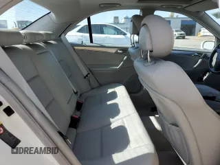 2005 Mercedes-Benz C 320 с VIN WDBRF64J35F573425, выставлен на аукционе Copart как лот 60815455 с пробегом 116 054 миль миль и Списание • Salvage title. История ставок и продаж доступна на DreamBid. Изображение 10.