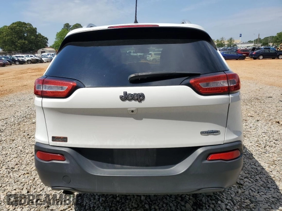 2018 Jeep Cherokee Latitude Plus with VIN 1C4PJLLB4JD540617, listed as a Copart auction lot 56713505 with 125,249 mi miles and Salvage title. Bid and sale history available at DreamBid. Image 6.