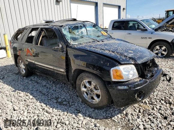 2004 GMC Envoy SLT with VIN 1GKDT13S742302881, listed as a Copart auction lot 68414734 with 317,200 mi miles and Non Repairable. Bid and sale history available at carsss.com. Image 4.