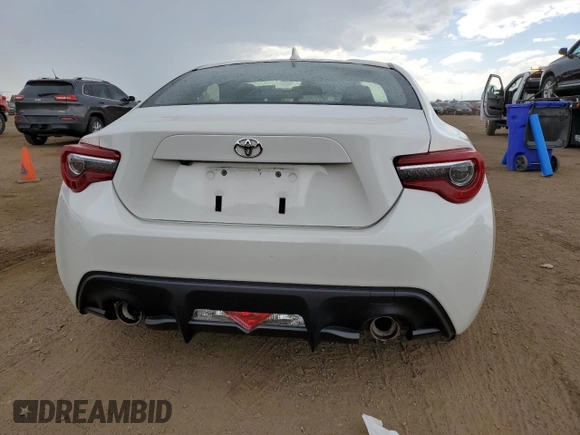 2020 Toyota 86 with VIN JF1ZNAA13L8752809, listed as a Copart auction lot 60255914 with 28,568 mi miles and Salvage Title. Bid and sale history available at carsss.com. Image 6.