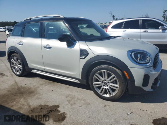 2022 MINI Countryman Cooper with VIN WMZ23BR06N3N61730, listed as a Copart auction lot 76281064 with 11,238 mi miles and Clean Title. Bid and sale history available at carsss.com. Image 4.