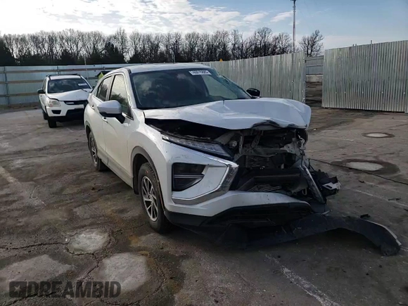 2022 Mitsubishi Eclipse Cross ES z VIN JA4ATUAA4NZ039908, wystawiony jako Copart lot #46615885 z przebiegiem 74 316 mil mil oraz Szkoda całkowita • Salvage title. Historia ofert i sprzedaży dostępna na DreamBid. Obrazek 12.