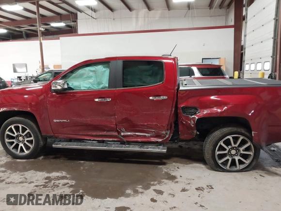 2020 GMC Canyon 4WD Denali with VIN 1GTG6EEN3L1152125, listed as a IAAI auction lot 41179798 with 26,882 mi miles. Bid and sale history available at carsss.com. Image 14.