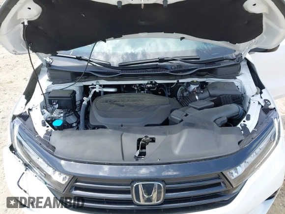 2024 Honda Odyssey Sport with VIN 5FNRL6H78RB064563, listed as a IAAI auction lot 42071907 with 7,628 mi miles and . Bid and sale history available at DreamBid. Image 10.