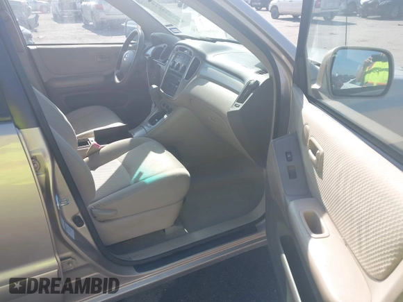 2006 Toyota Highlander w/3rd Row z VIN JTEEP21A460141050, wystawiony jako IAAI lot #42043515 z przebiegiem 184 126 mil mil oraz . Historia ofert i sprzedaży dostępna na DreamBid. Obrazek 5.