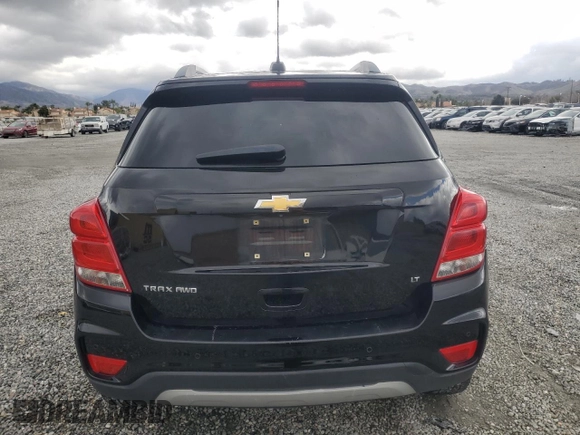 2019 Chevrolet Trax LT with VIN 3GNCJPSB8KL172033, listed as a Copart auction lot 48250125 with 98,956 mi miles and Salvage Title. Bid and sale history available at carsss.com. Image 6.
