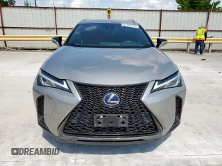 2022 Lexus UX 250h F Sport z VIN JTHR9JBH1N2057419, wystawiony jako Copart lot #61190715 z przebiegiem 60 401 mil mil oraz Szkoda całkowita • Salvage title. Historia ofert i sprzedaży dostępna na DreamBid. Obrazek 6.